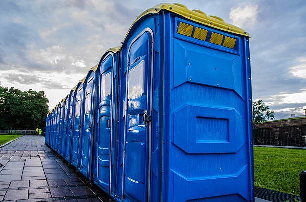 Best Portable restroom trailer rental  in Hartland, WI